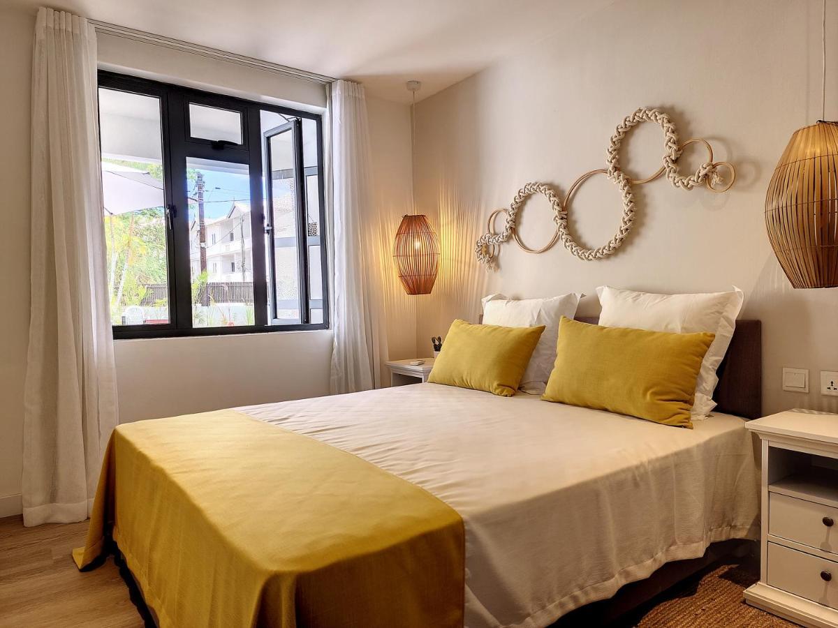 Sunkissed - Brand New Beach Apartment Located 50M From Beach Flic-en-Flacq Exterior foto